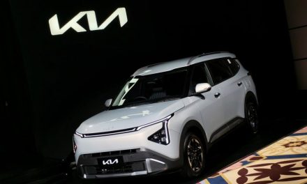 Kia Carens 2026: MPV Modern Untuk Keluarga Indonesia