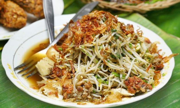 Lontong Balap: Keunikan Hidangan Khas Surabaya Penuh Rasa