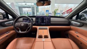 Leapmotor D19 Debut: EREV Dengan Baterai Terbesar