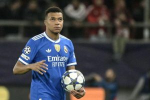 Mbappé Pulih Tepat Waktu Untuk Barcelona?