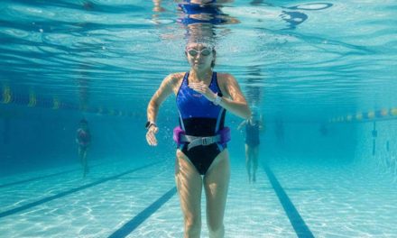 Water Jogging: Olahraga Low Impact Yang Wajib Di Coba!