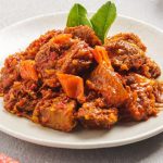 Sensasi Neraka Di Piring: Oseng Mercon Super Pedas