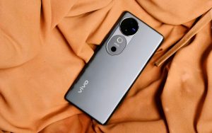 Vivo V40: Smartphone Mid-Range Premium Dengan Desain Tipis