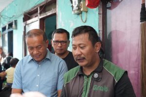 Ojol Sulis Viral Usai Panjat Truk Dishub, Kisahnya Bikin Terharu