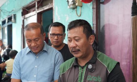 Ojol Sulis Viral Usai Panjat Truk Dishub, Kisahnya Bikin Terharu