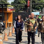 Sarwendah Dan Ruben Onsu Bertemu Di Sidang Hak Asuh Anak