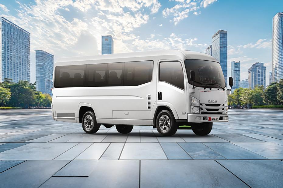 Tangguh Dan Irit! Isuzu Elf Cocok Jadi Andalan Bisnis Travel