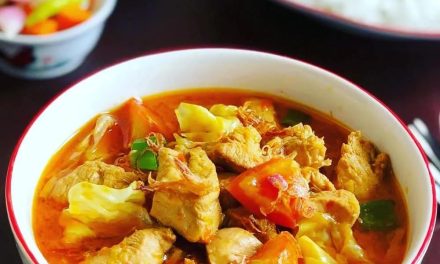 Tongseng Ayam Khas Jawa, Gurih Pedasnya Bikin Nagih