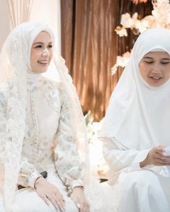 Bahagia Dan Haru, Dea Annisa Pengajian Sebelum Pernikahan