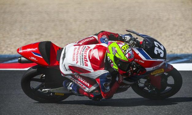 All Out! Kiandra Ramadhipa Curi Podium 2 Moto3 Junior Aragon